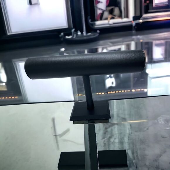 Bracelet Bar l Black l Leatherette l  Medium - 10”  l New - Picture 1 of 11